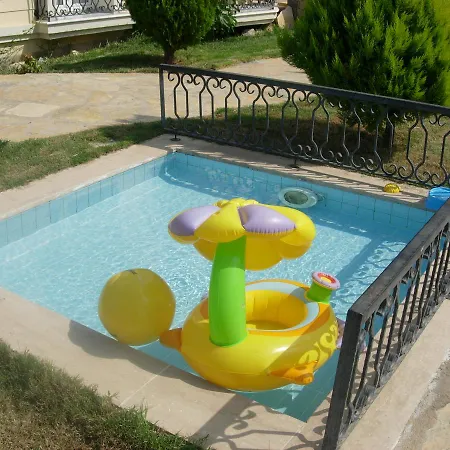 Primrose Apartament